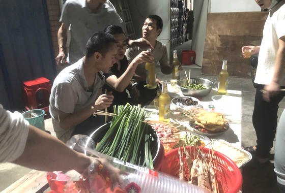 �������(d��ng)��Ƭ